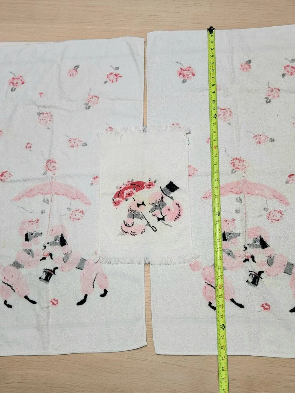 Vintage 50s Cannon French Poodle Roses Towel Set Of 3 Pink White Parasol Cotton